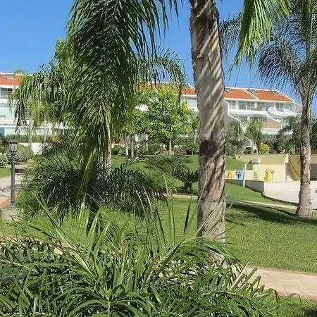 Bayview Gardens *