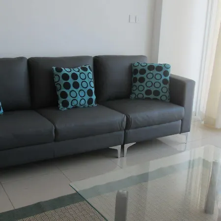 Bayview Gardens * ليماسول